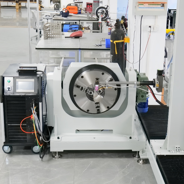 M&aacute;quina autom&aacute;tica de soldadura de bridas de tuber&iacute;as